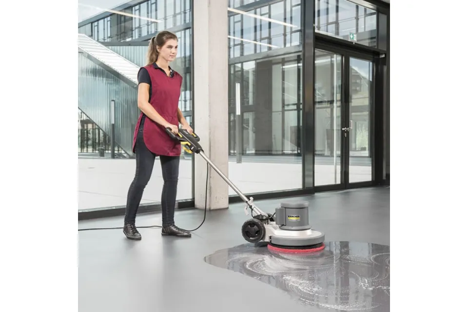 Подопочистващ автомат Karcher BDS 43/150 C Classic