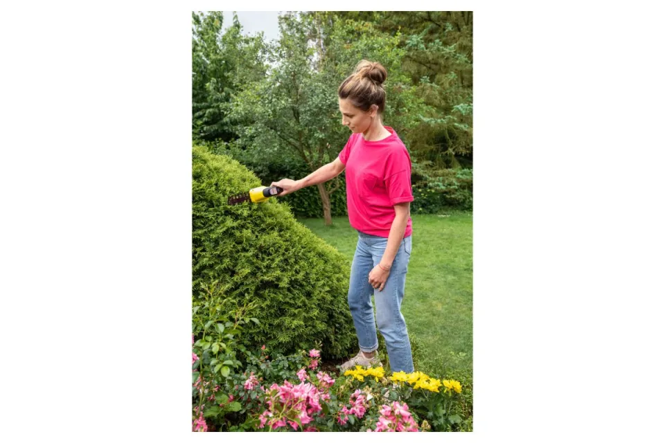 Акумулаторна ножица за трева и храсти Karcher GSH 4-4 Plus  (без батерия)