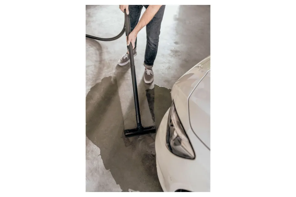 Мултифункционална прахосмукачка Karcher WD 3 V-17/4/20