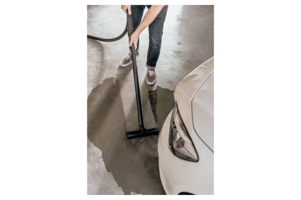 Мултифункционална прахосмукачка Karcher WD 3 S V-17/4/20