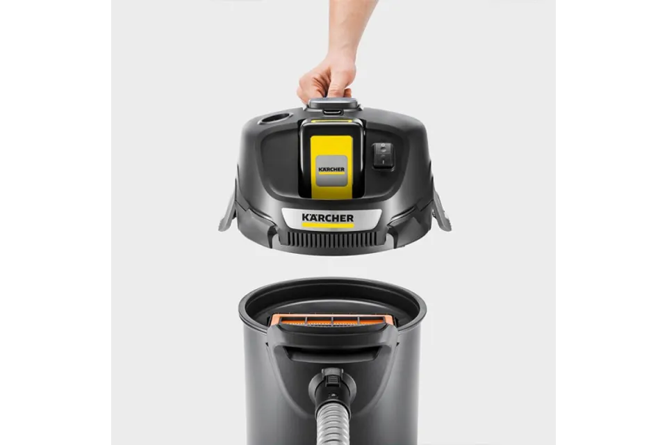 Прахосмукачка за пепел Karcher AD 2 Battery Set