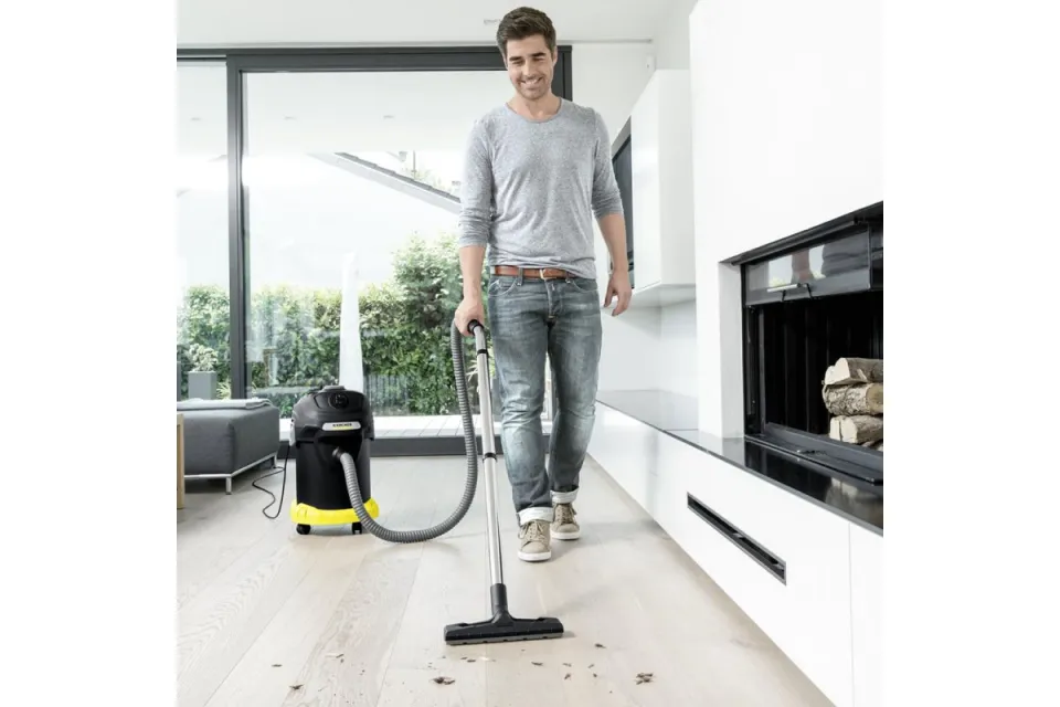 Прахосмукачка за пепел Karcher AD 4 Premium