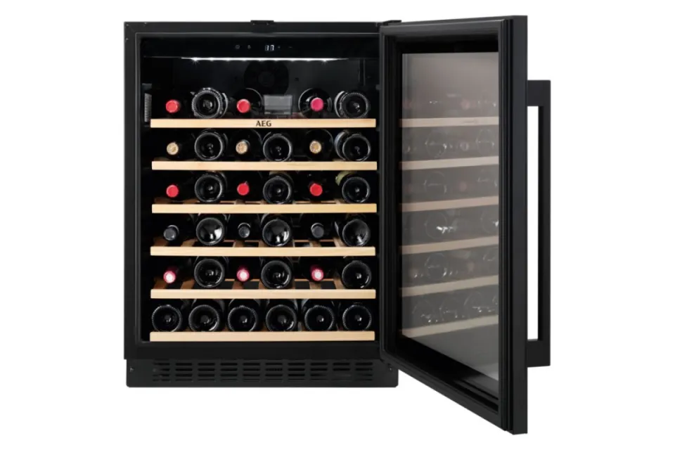 Виноохладител за вграждане AEG AWS4052B5B