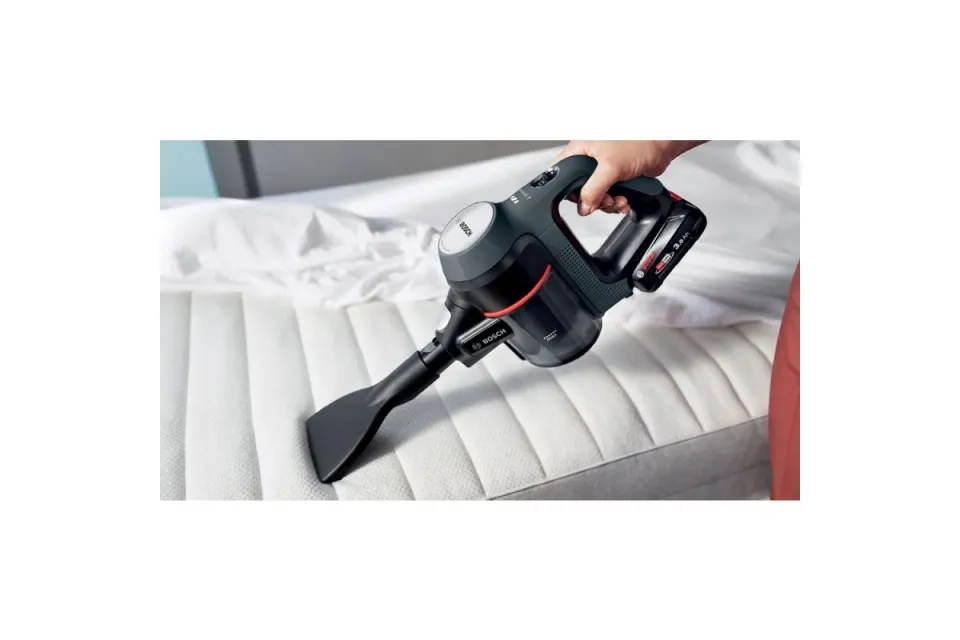 Прахосмукачка с батерия Bosch BCS711A Unlimited 7