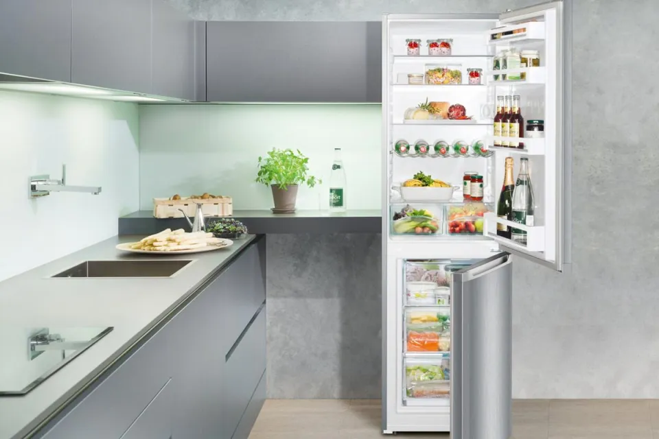 Хладилник Liebherr CUele 331-26 SmartFrost
