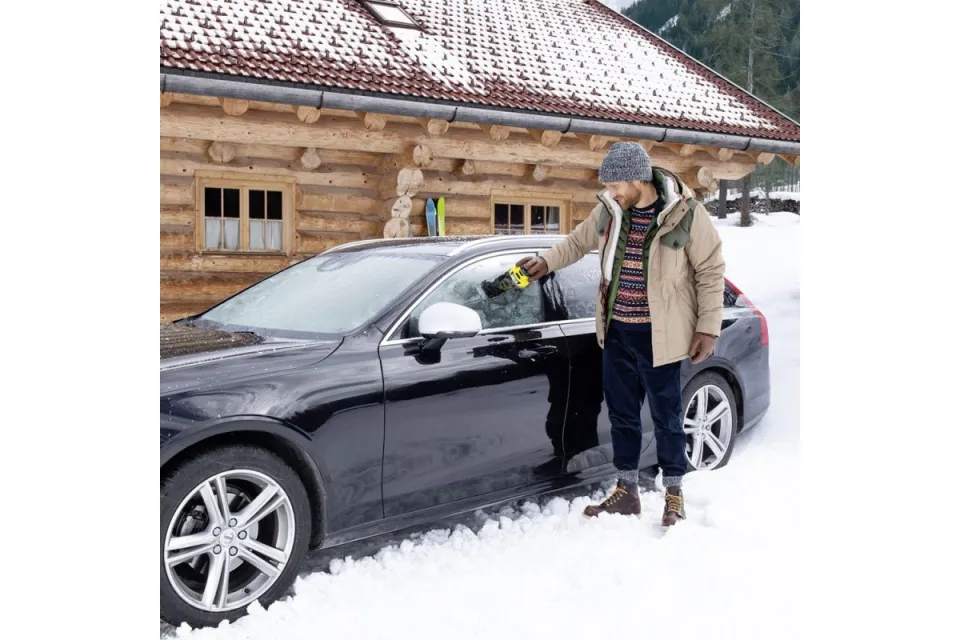 Акумулаторна стъргалка за автомобил Karcher EDI 4