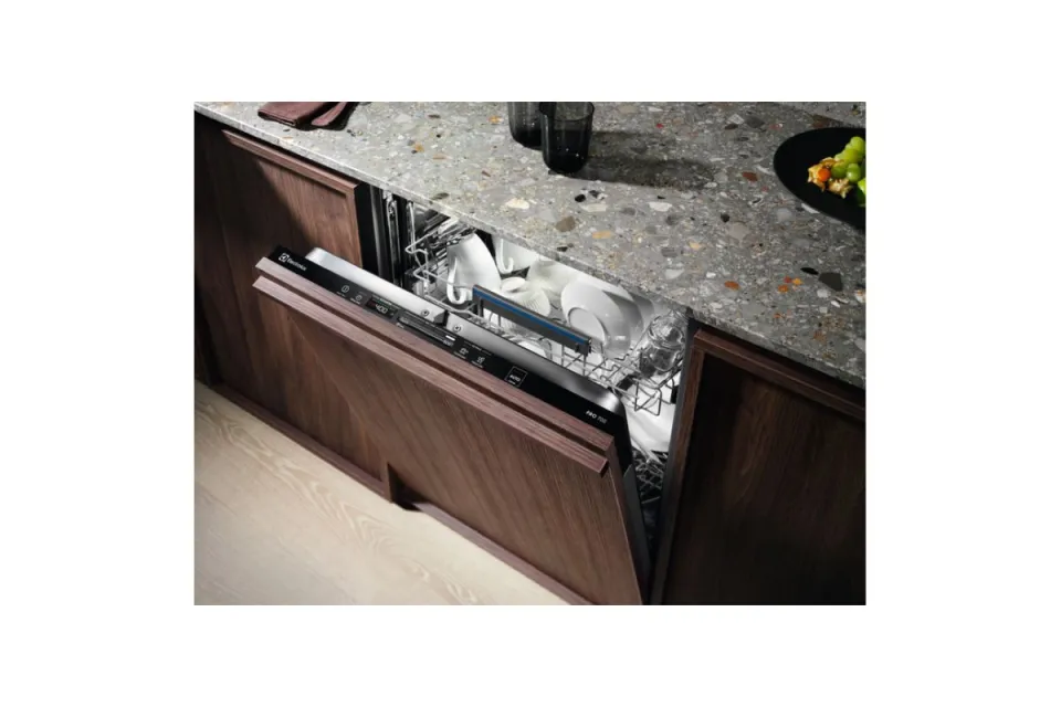 Съдомиялна за пълно вграждане Electrolux EEQ47210L, 60 см, 13 комплекта