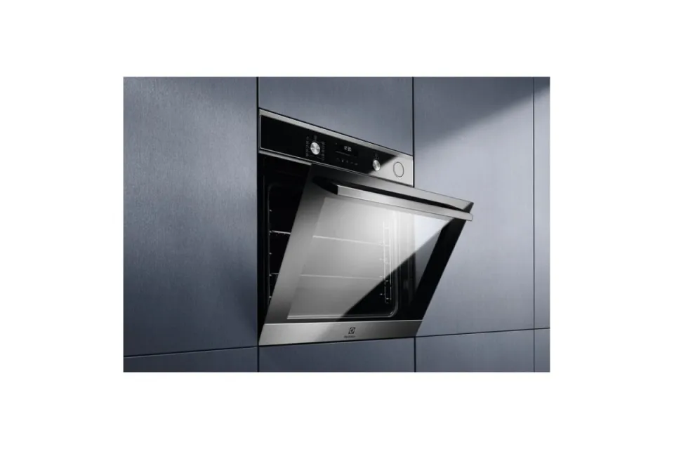 Фурна за вграждане Electrolux EOC6H76X Серия 700 SteamCrisp®, Пара, 72 л, Клас А+