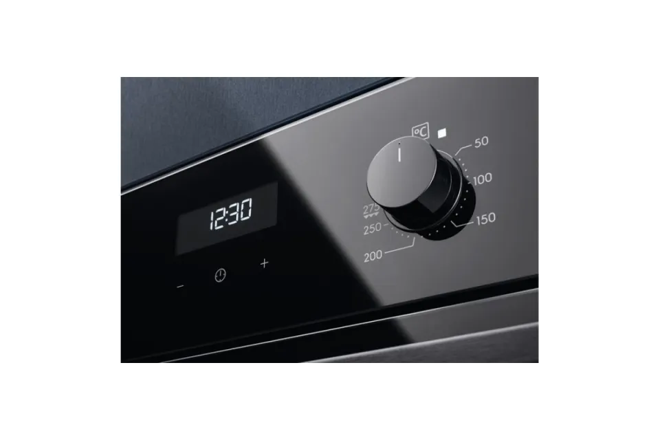 Фурна за вграждане Electrolux EOD5F71Z Серия 600 SteamBake, 72 л