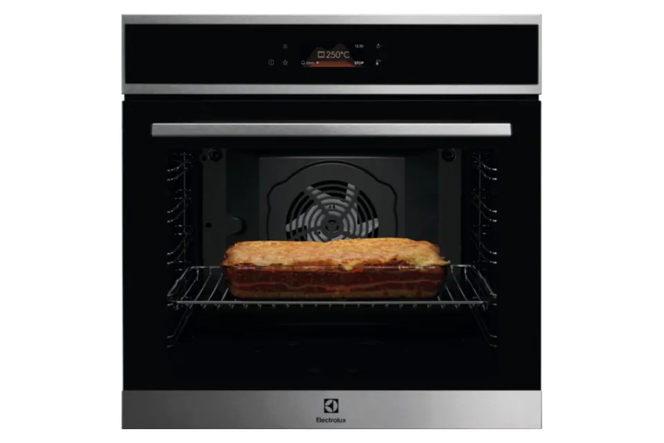 Фурна за вграждане Electrolux EOE8P38X Серия 700, Пиролиза, 72 л, Клас А+