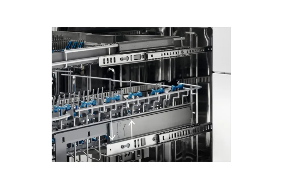 Свoбодностояща съдомиялна Electrolux ESM89300SX, 60 см, 15 комплекта