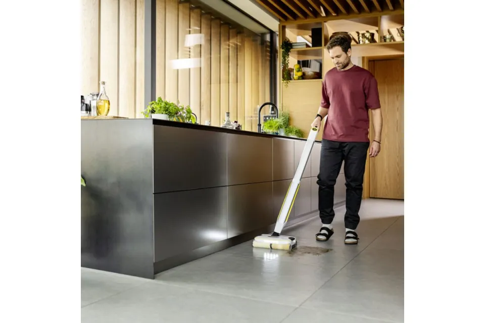 Подочистачка с батерия Karcher FC 8 Smart Signature Line