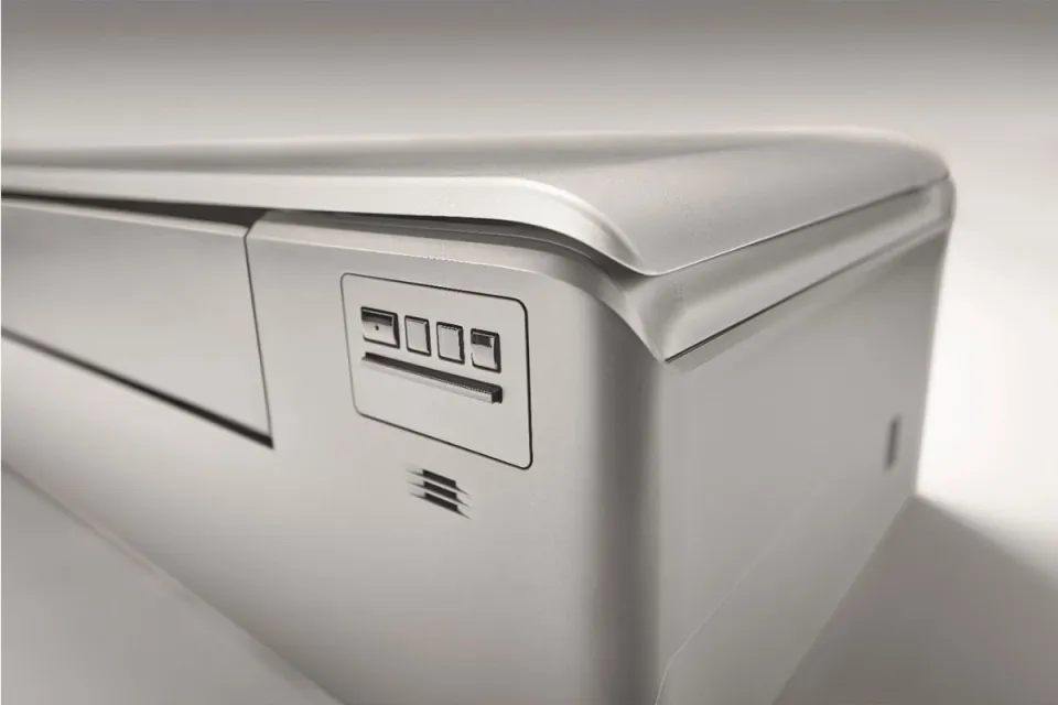 Инверторен климатик Daikin FTXA20CS/RXA20A8 SILVER STYLISH WiFi, 7000 BTU, Клас A+++