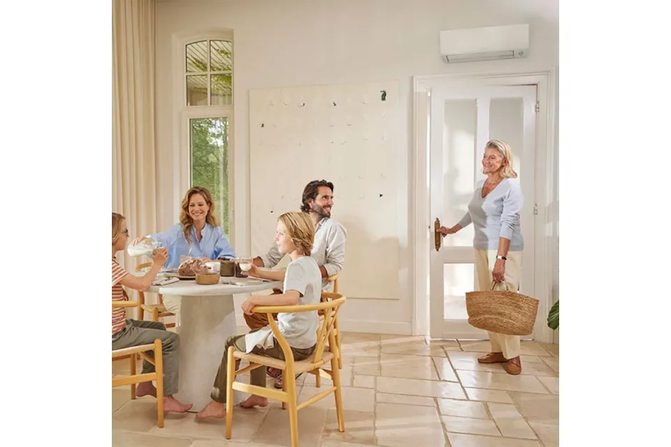Инверторен климатик Daikin FTXM25A/RXM25A PERFERA WiFi, 9000 BTU, Клас A+++