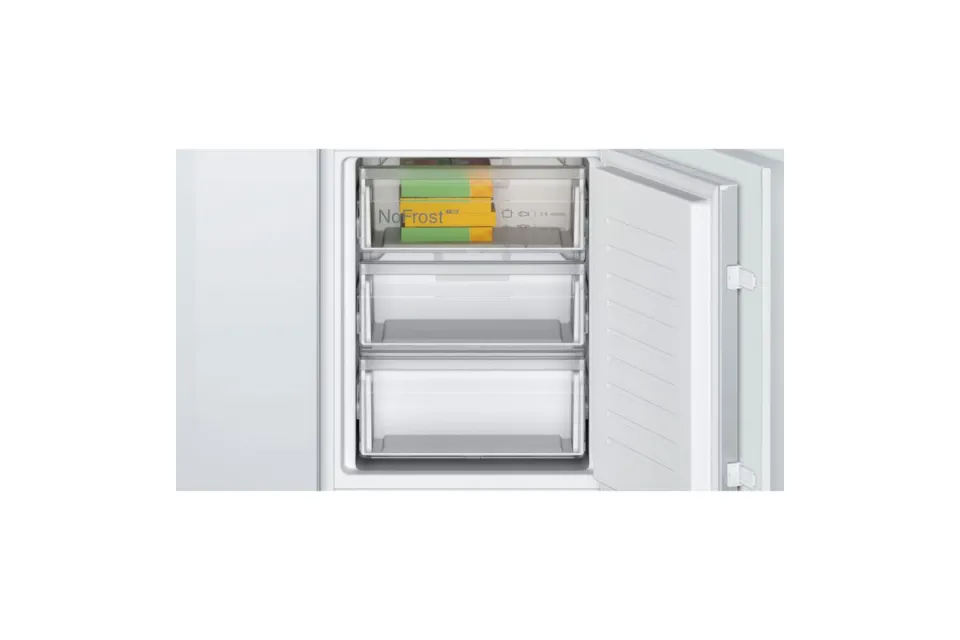 Комбиниран хладилник с фризер за вграждане Bosch KIN86NSE0 Серия 2, NoFrost, 177 см