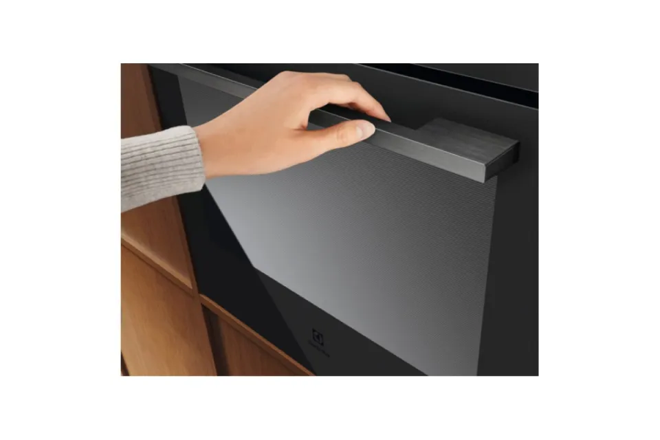 Фурна за вграждане Electrolux KOAAS3ST Серия 900 ProAssist SteamPro, 70 л, Клас А++