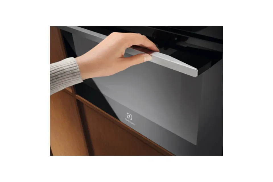 Фурна за вграждане с микровълни Electrolux KVLBE09X Серия 800 MealAssist Combiquick® , 44 л