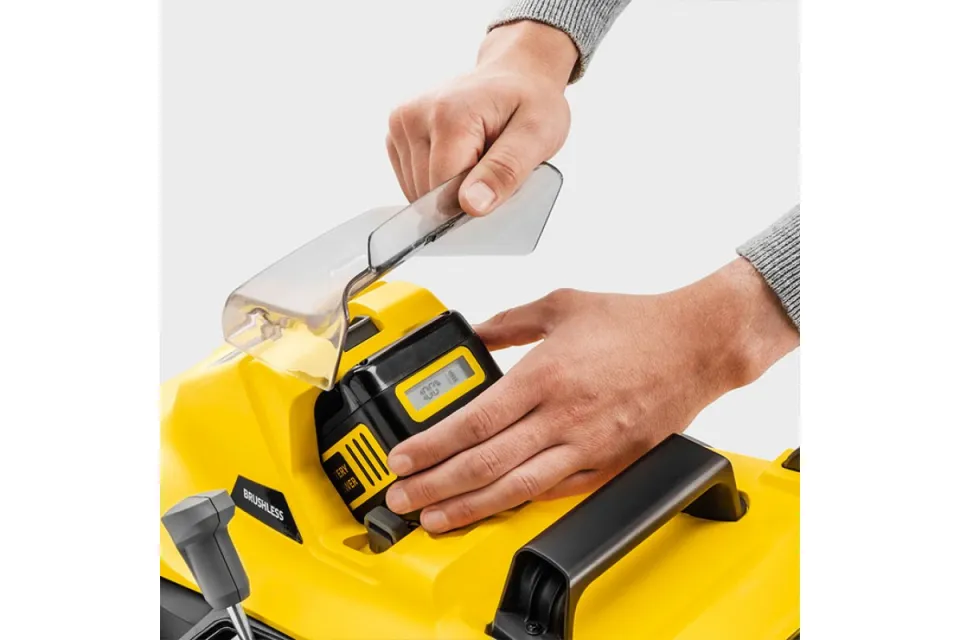 Акумулаторна косачка Karcher LMO 3-18 (без батерия)
