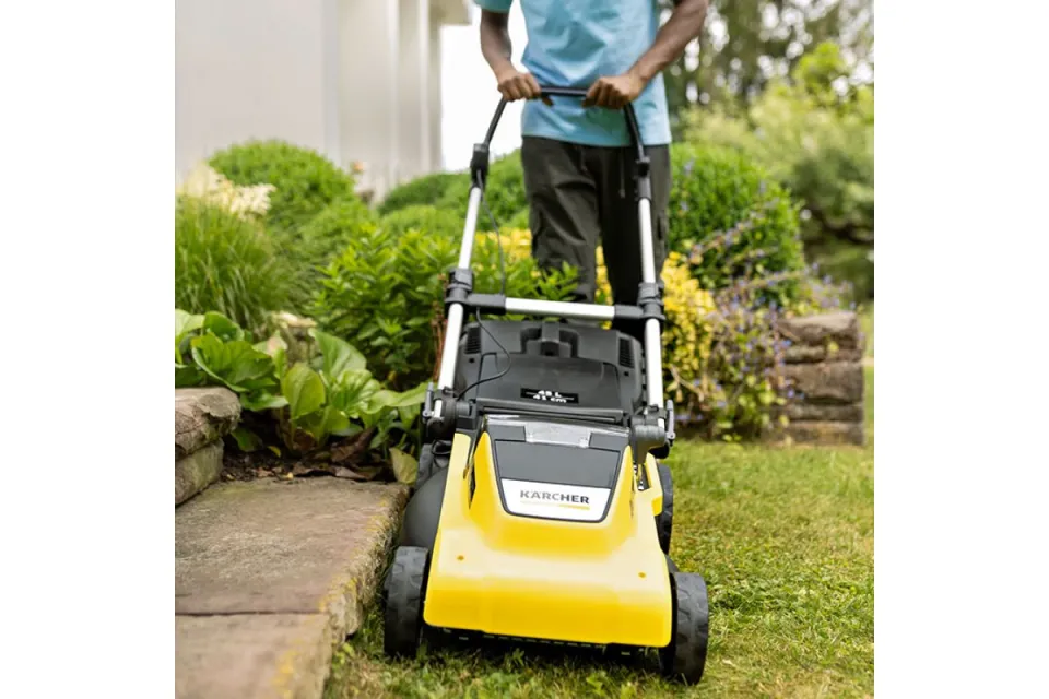 Акумулаторна косачка Karcher LMO 5-18 Dual (без батерии)