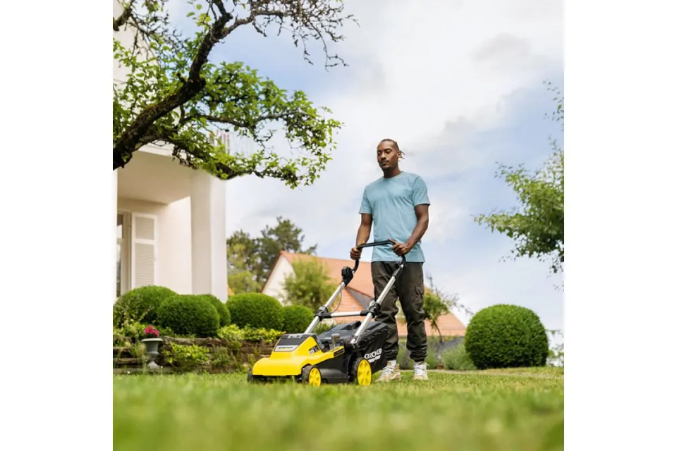 Акумулаторна косачка Karcher LMO 5-18 Dual (без батерии)