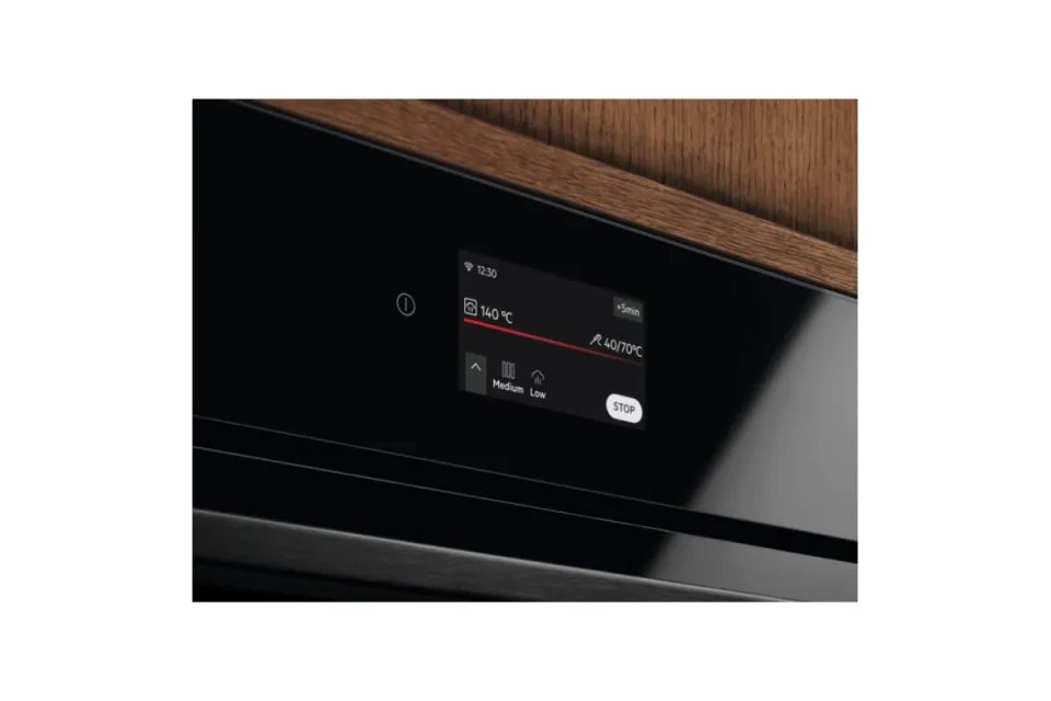Фурна за вграждане Electrolux LOB9S3XZ Серия 800 SteamPro, 70 л, Клас А++