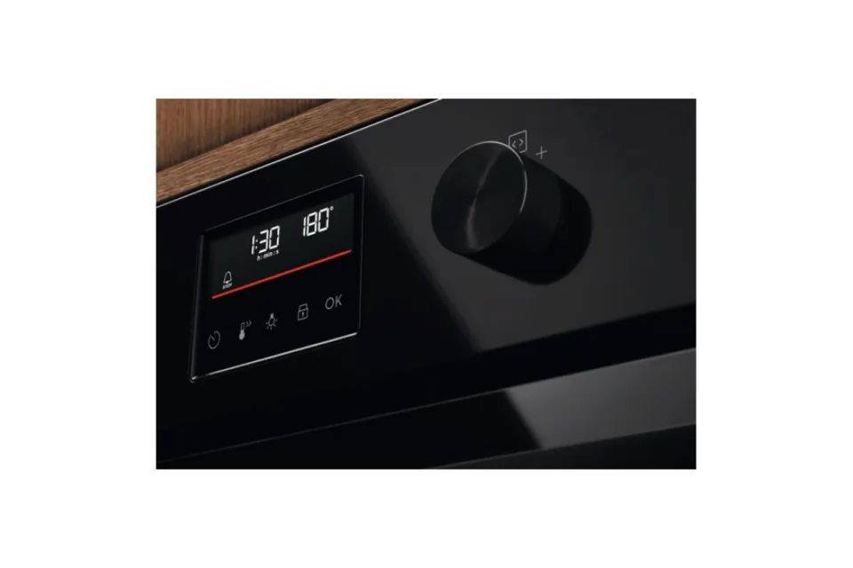 Фурна за вграждане Electrolux LOF4P06BK Серия 300 SurroundCook®, Пиролиза, 65 л, Клас А+