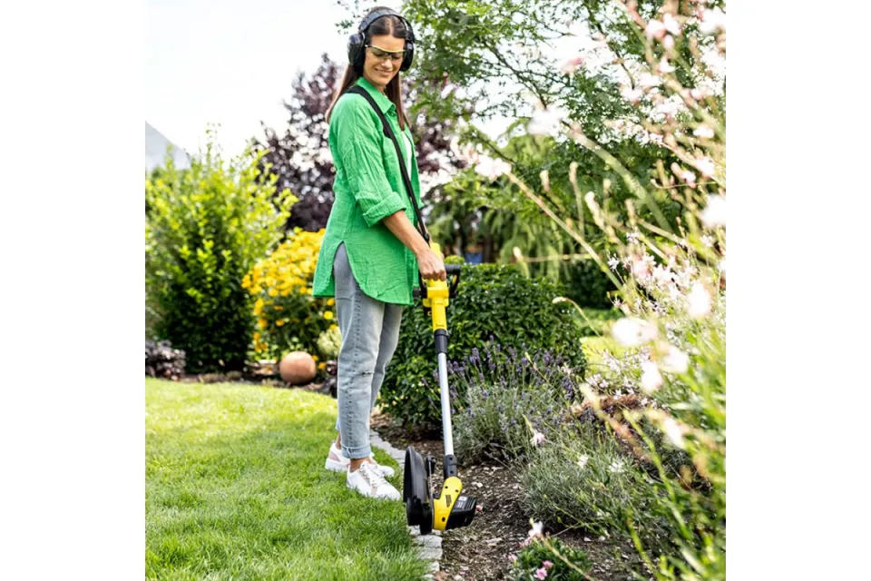 Акумулаторен тример Karcher LTR 3-18 Dual (без батерия)