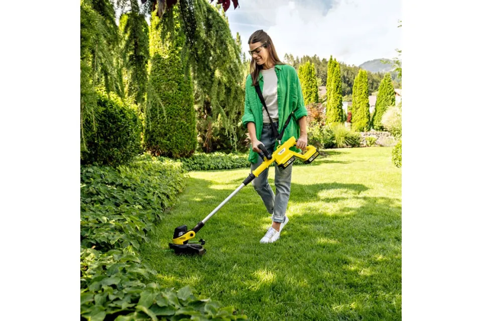 Акумулаторен тример Karcher LTR 3-18 Dual (без батерия)