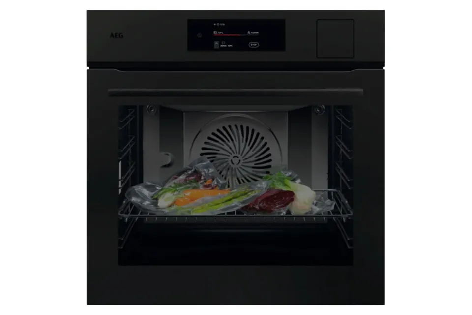 Фурна за вграждане AEG NBP8S731AT Серия 8000 SteamPro, Пара, 70 л, Клас А++