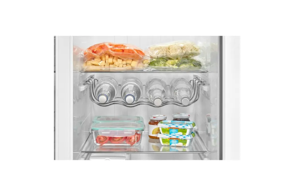 Комбиниран хладилник с фризер Tesla RC3800FMB Total No Frost, 201 см