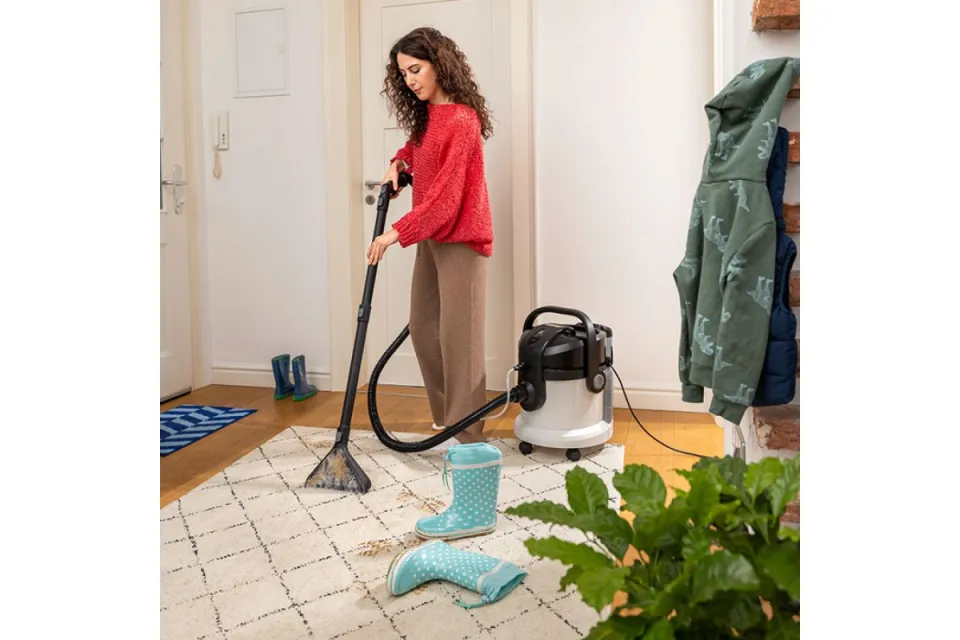 Перяща прахосмукачка Karcher SE 4 Plus