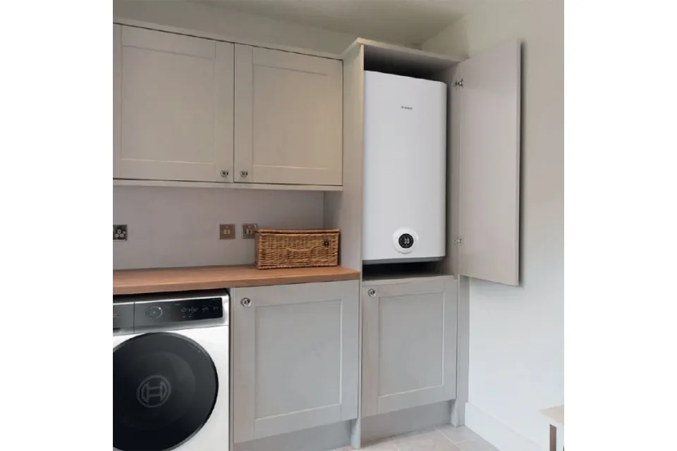 Мултипозиционен бойлер Bosch Tronic TR4501TR 80 DERB
