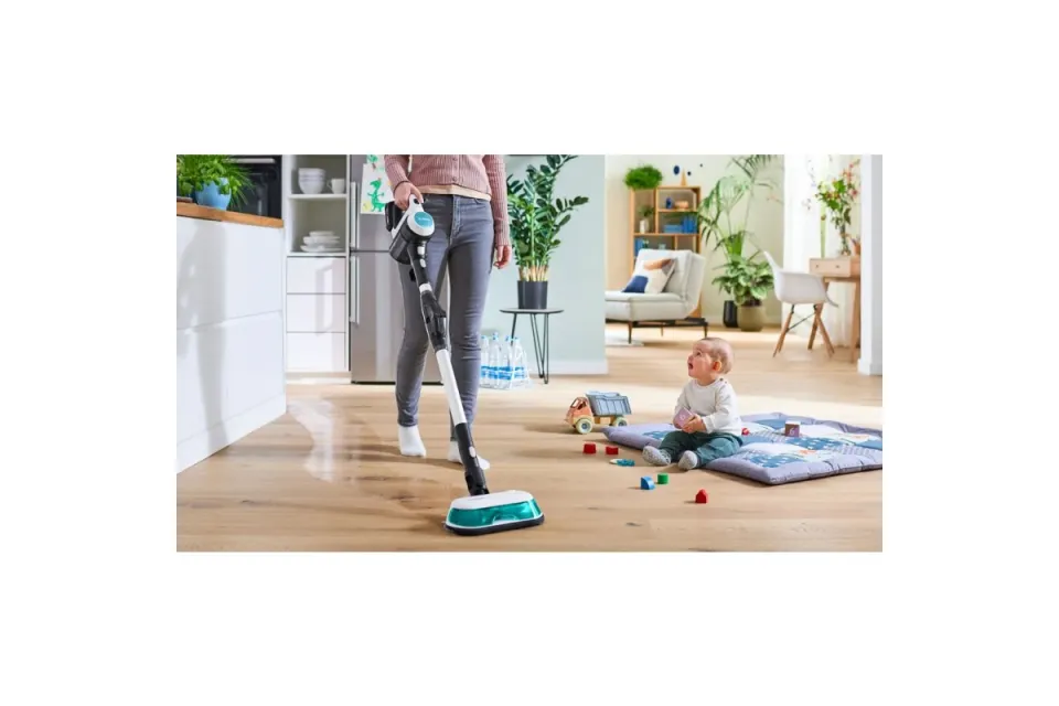 Акумулаторна прахосмукачка и моп 2в1 Bosch BCS71HYG2 Unlimited 7 ProHygienic Aqua