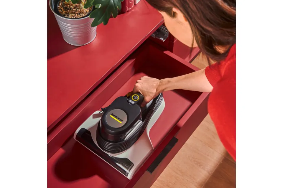 Прахосмукачка за акари Karcher VCH 4 UVClean