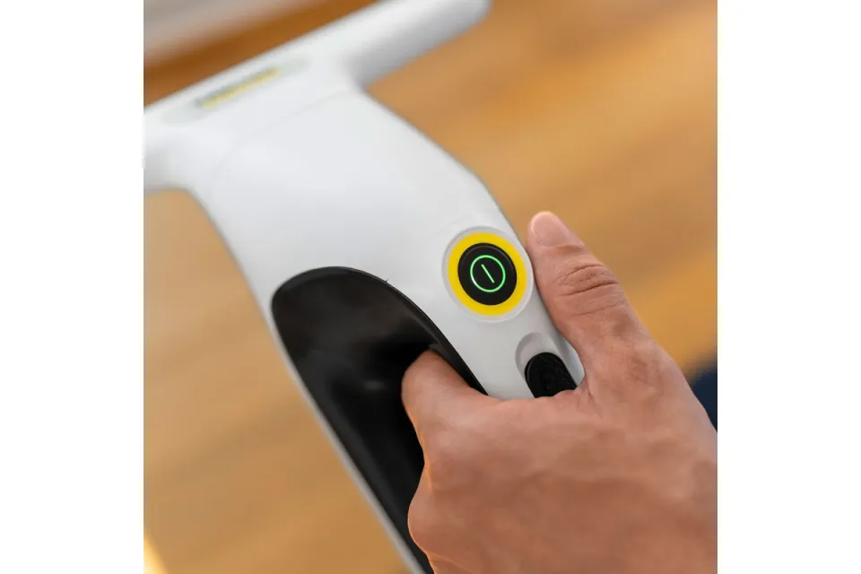 Уред за почистване на прозорци Karcher WV 2 Universal Care