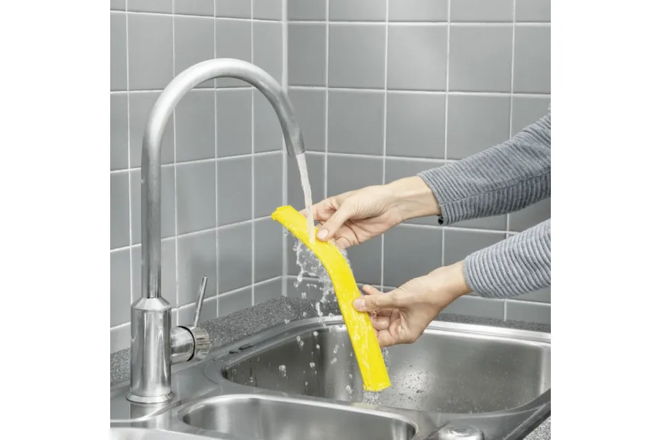 Уред за почистване на прозорци Karcher WV 7 Signature Line
