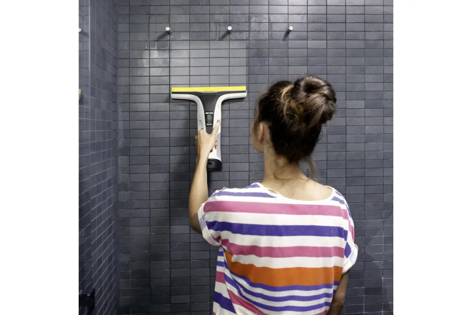 Уред за почистване на прозорци Karcher WV 7 Signature Line